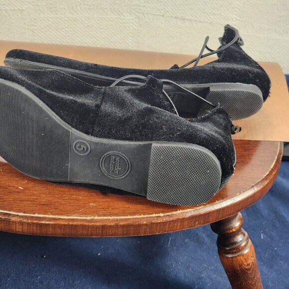 Wonder Nation Black Faux Velvet Faux Tie Back Zipper Instep Ballet Flats Size 5 - Picture 12 of 16